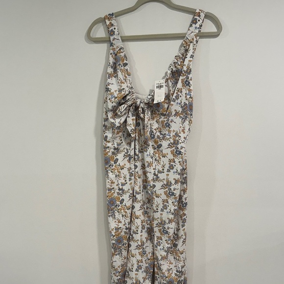 Floral Sleeveless Dress NWT - Picture 1 of 6